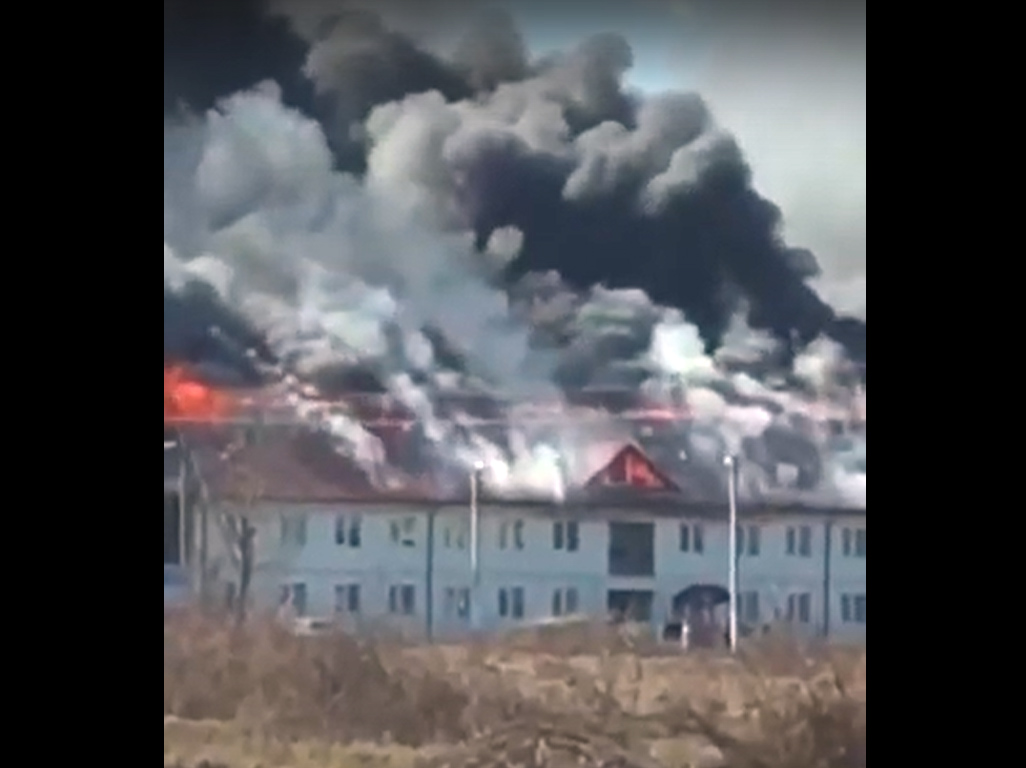 В Теребли горят дома, построенные для переселенцев из Солотвина (видео) —  uzhgorodin