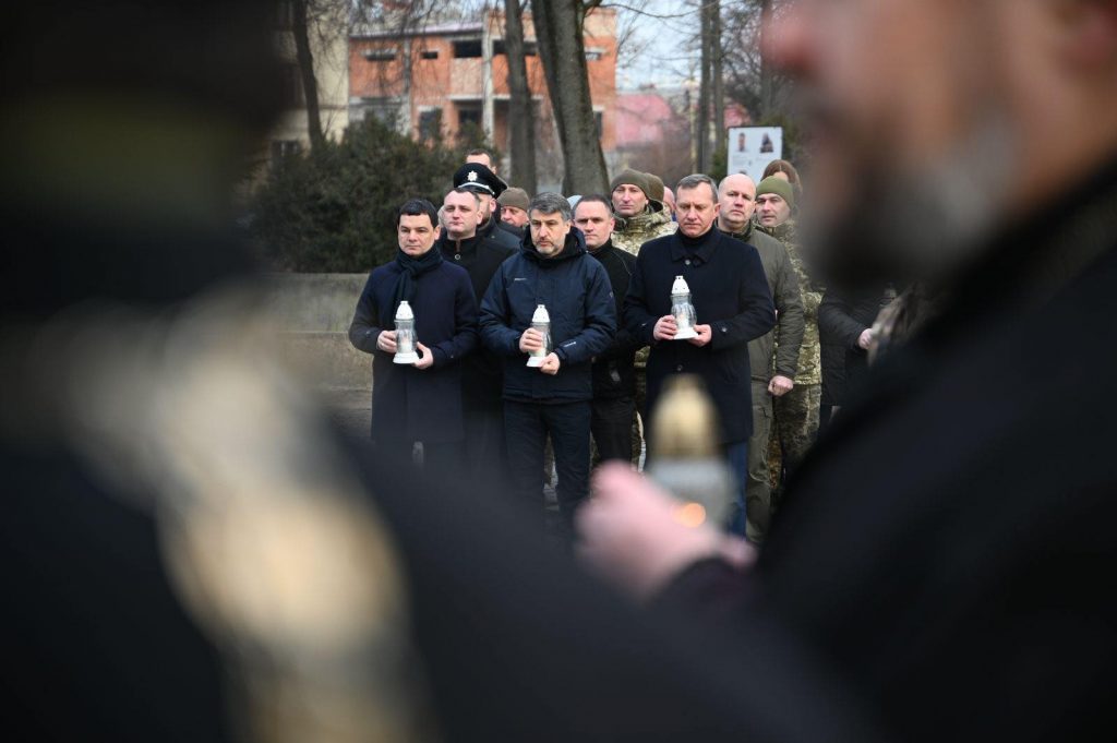 В Ужгороді вшанували пам’ять Героїв Небесної Сотні (ФОТО)