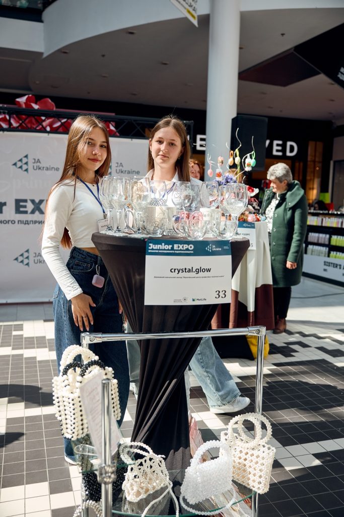 Школярі Закарпаття представили бізнес-ідеї на Junior EXPO у Львові (ФОТО)