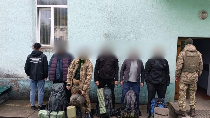 На Закарпатті затримали «туристів», які планували незаконний перехід до Румунії
