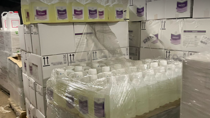 02-kanistri-fiolet-na-sait