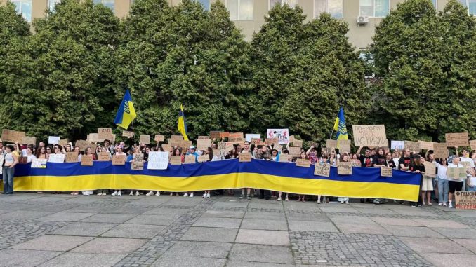 мітинг в ужгороді