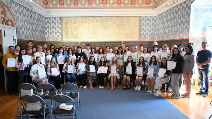 540961270_1084416723880395_5439902792397803475_n